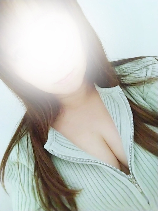 みい