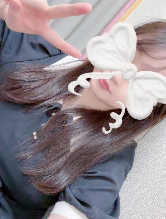 膝下スカートが多いなぁ꒰ ¨̮ ꒱♡｜写メ日記｜白乃（しらの）｜錦糸町・小岩・葛西 人妻デリヘル 丸妻　錦糸町店